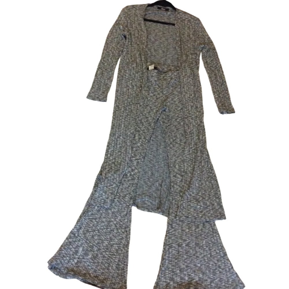 Two Piece Long Sleeve Sweater Pants Set